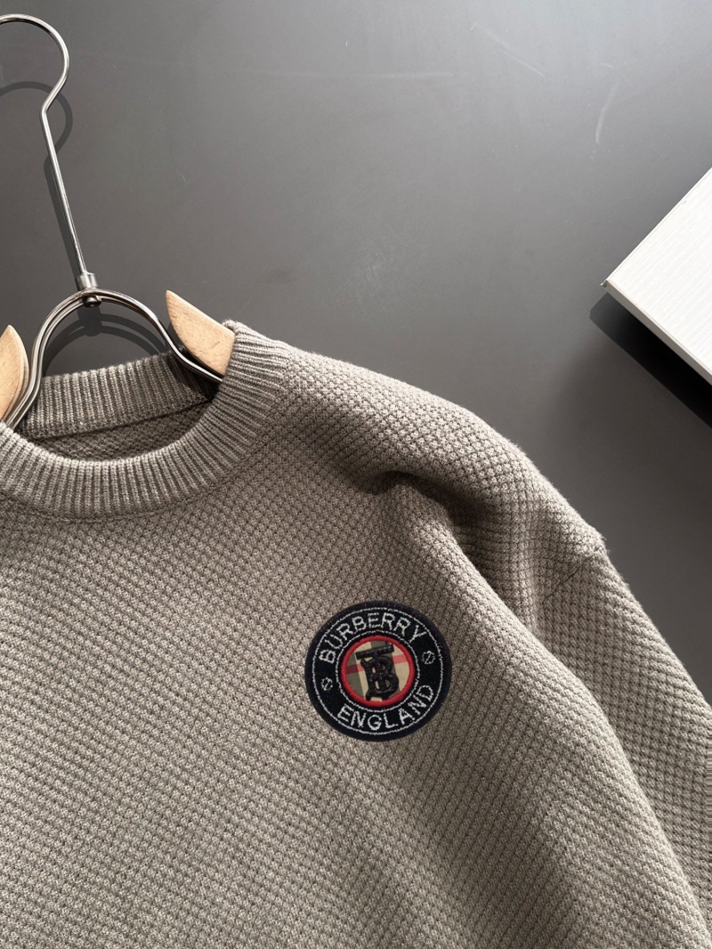 Burberry Sweaters